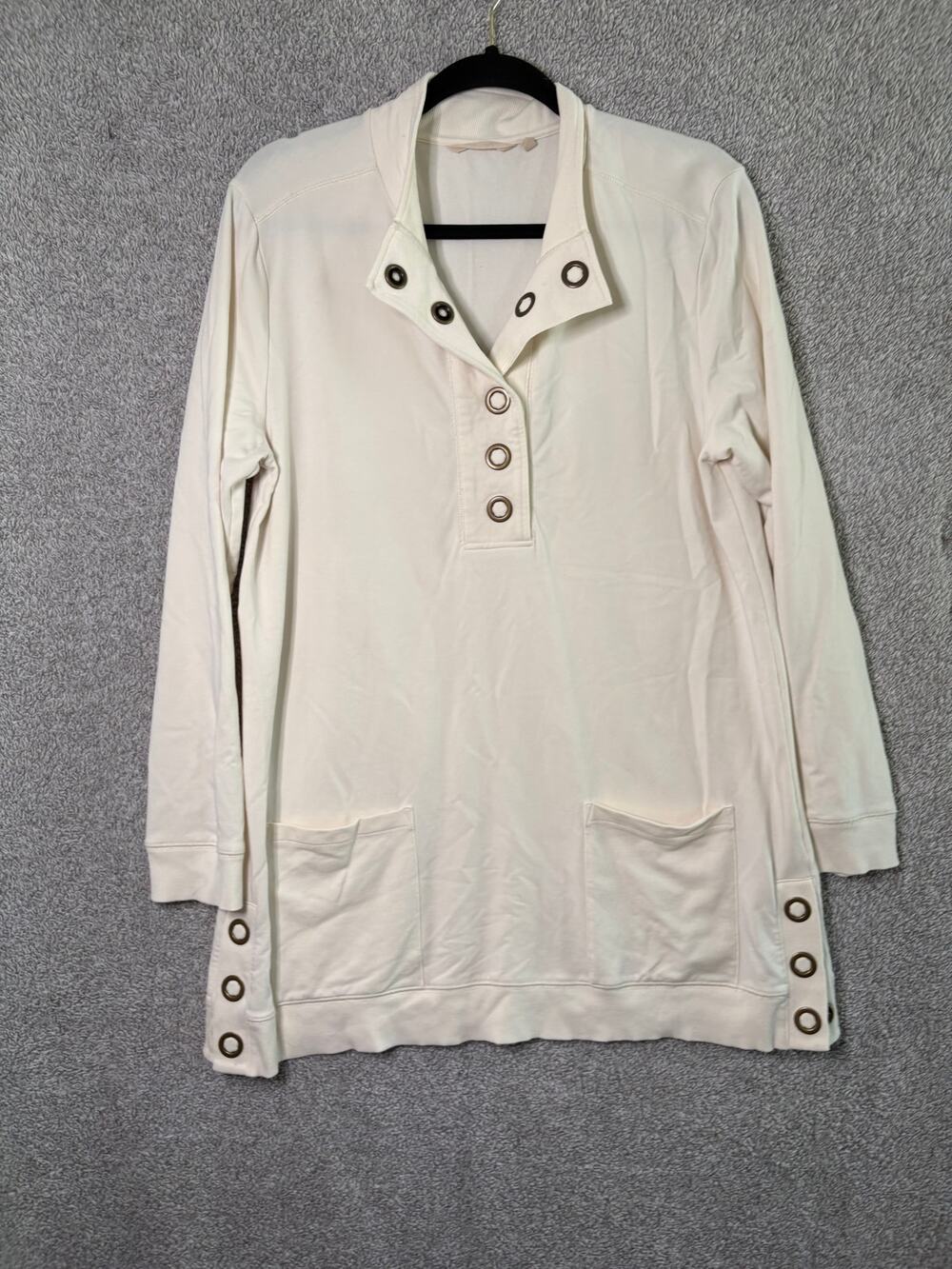 Ivory Tunic Pullover M Grommet Snap French Terry Relaxed